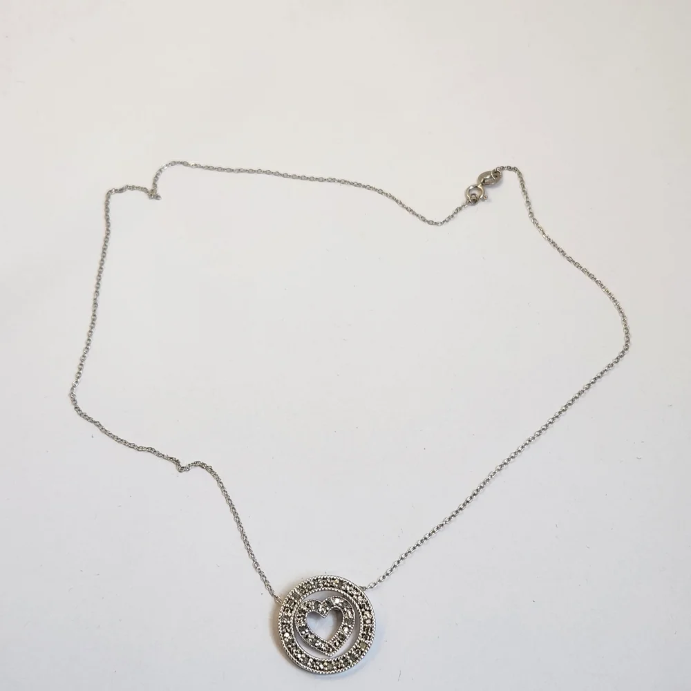 VTG 925 Affinity Silver Heart Entertwined Circle Necklace 925 16" Chain - Picture 6 of 7